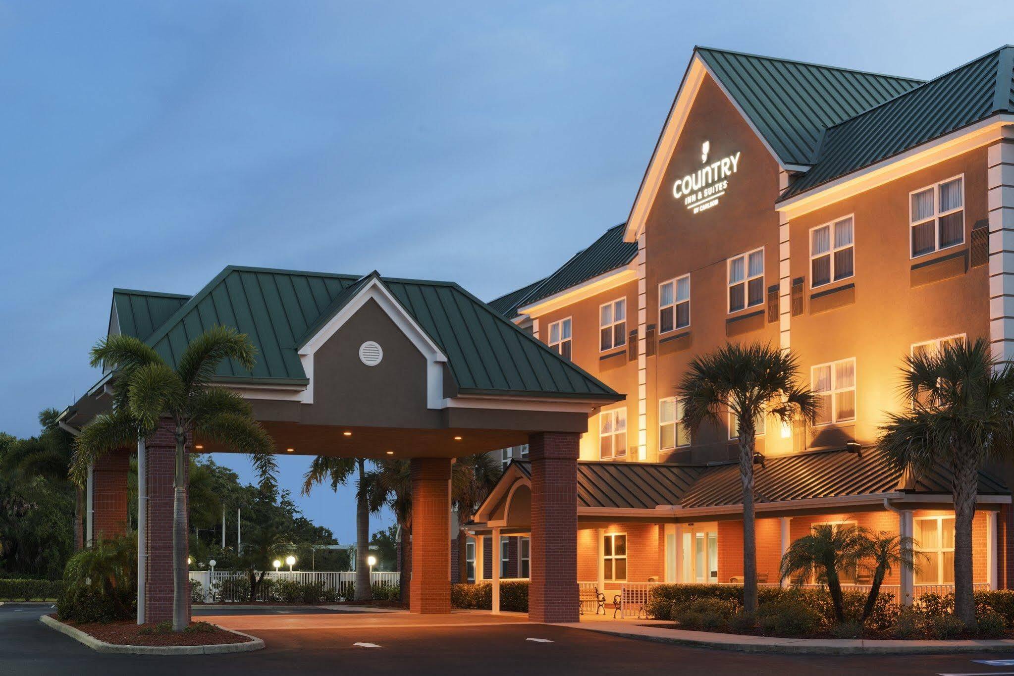 Country Inn & Suites By Radisson, Bradenton-Lakewood-Ranch, Fl Buitenkant foto